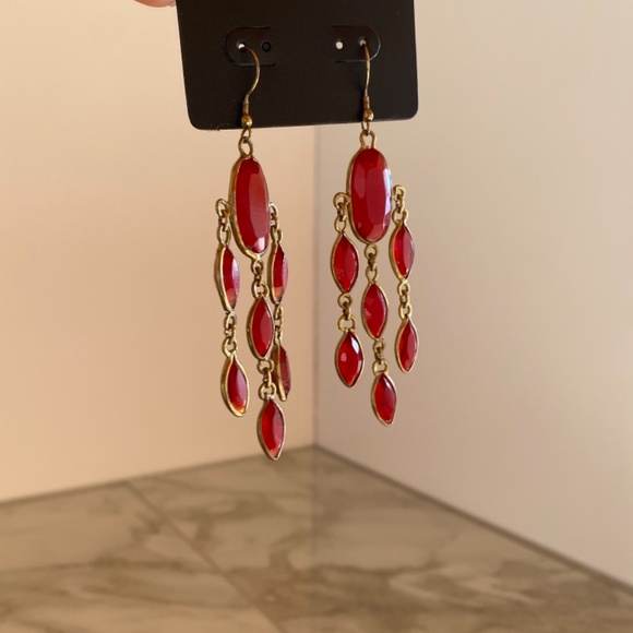 Earrings - Picture 2 of 3